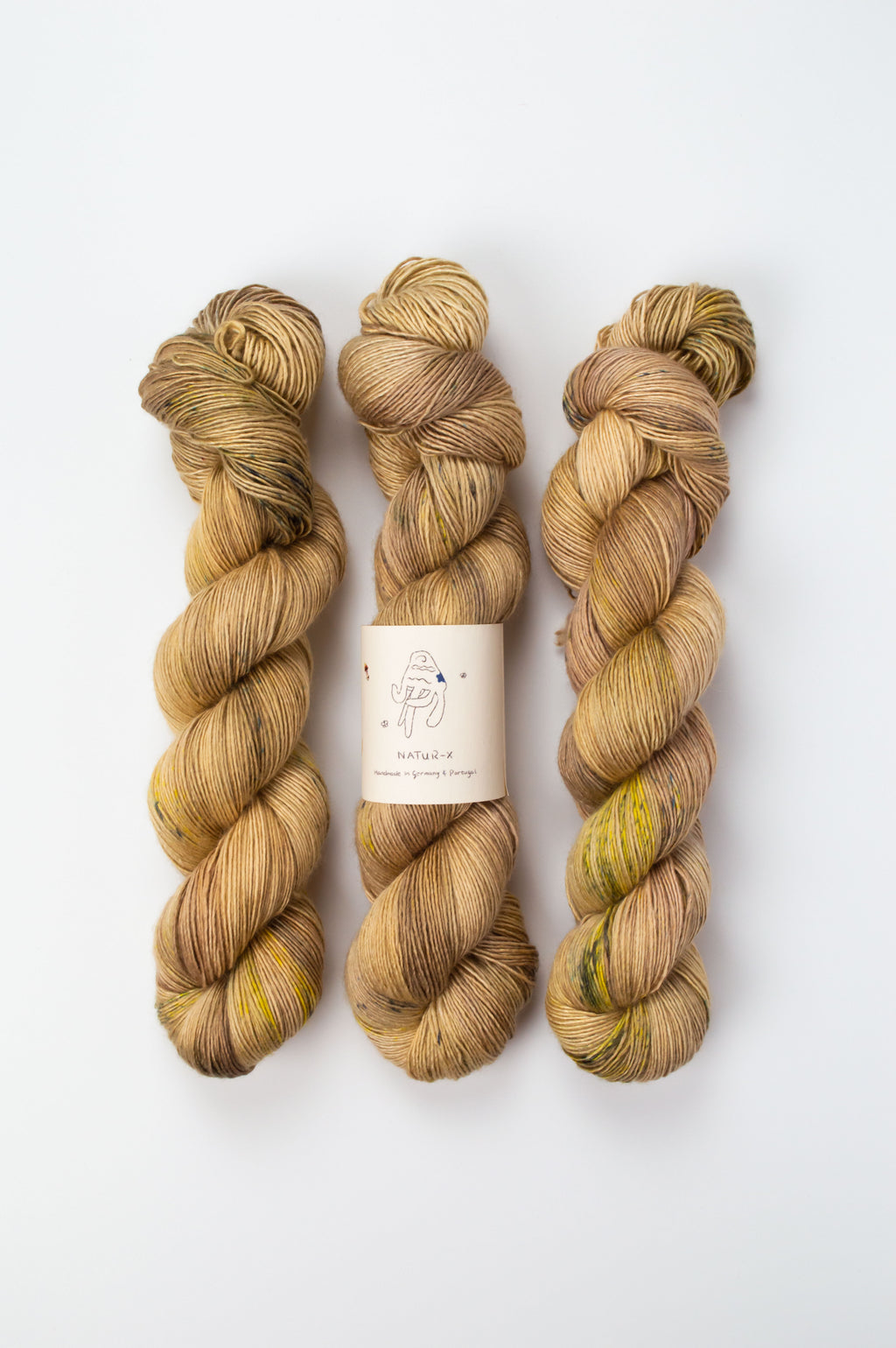 Pena｜Tawny