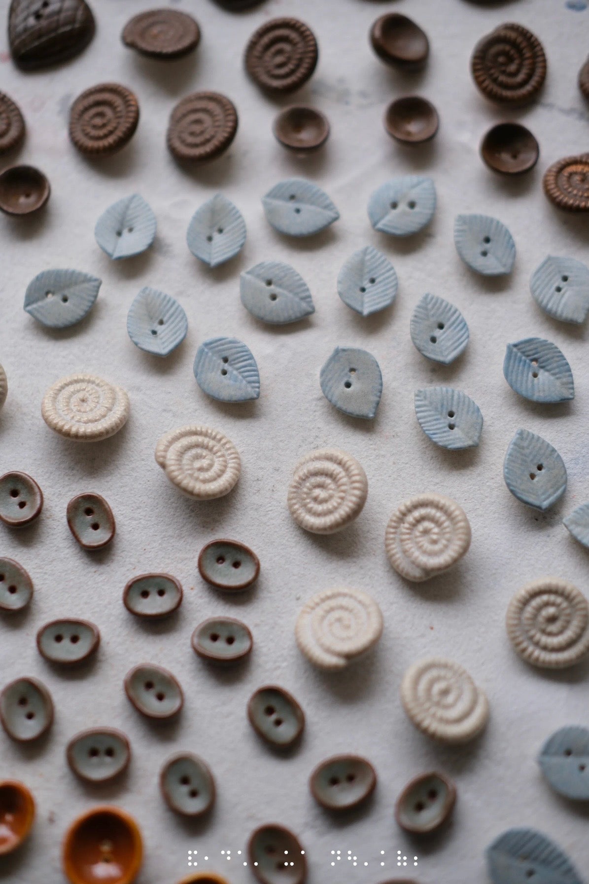 Handmade Ceramic Button Set｜Clay