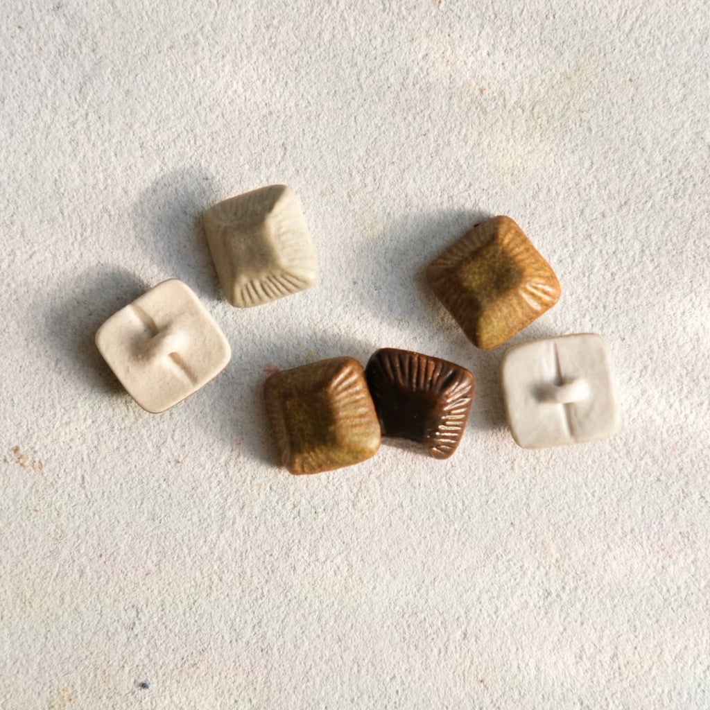Handmade Ceramic Button Set｜Clay